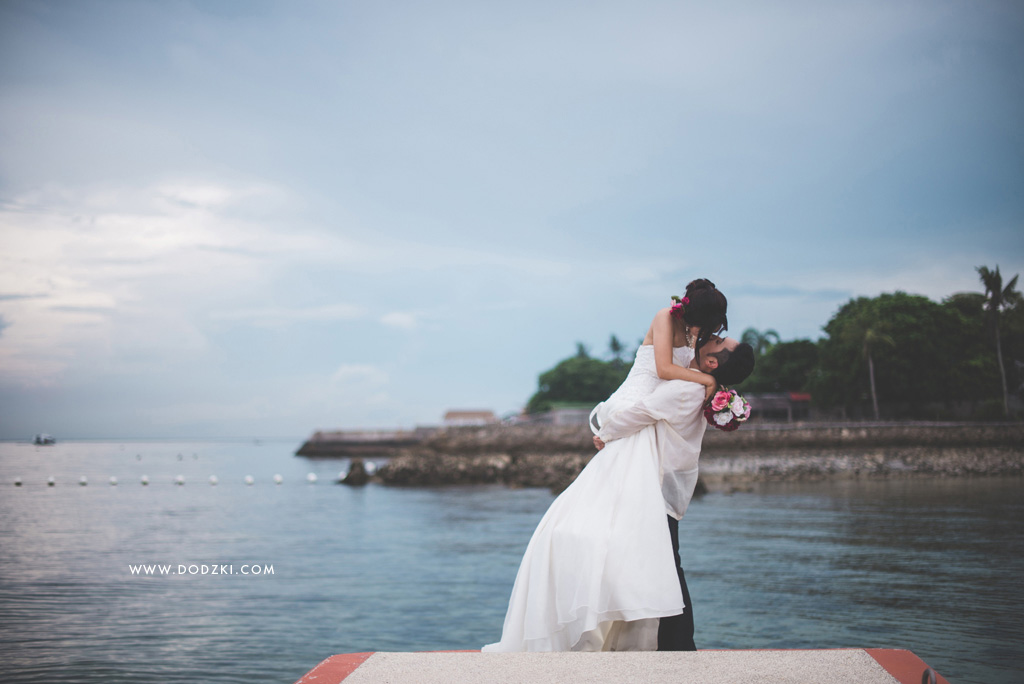 Hidetaka and Akiko Post Nuptial Photo by Dodzki Photography - Wedding and Portrait Photography.