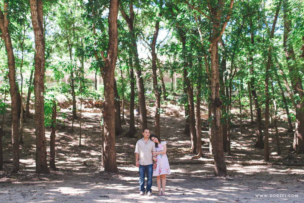 Angie and Earl Engagement Session - Photograph by Dodzki Photography