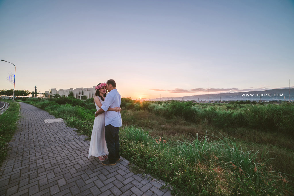 Angie and Earl Engagement Session - Photograph by Dodzki Photography