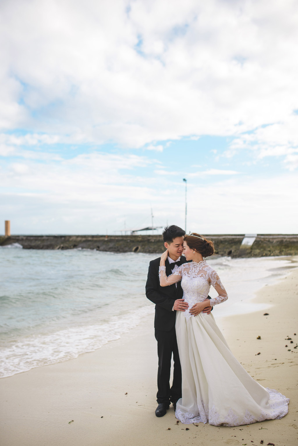 Danny and Shi Bin - Cebu Beach Post Wedding