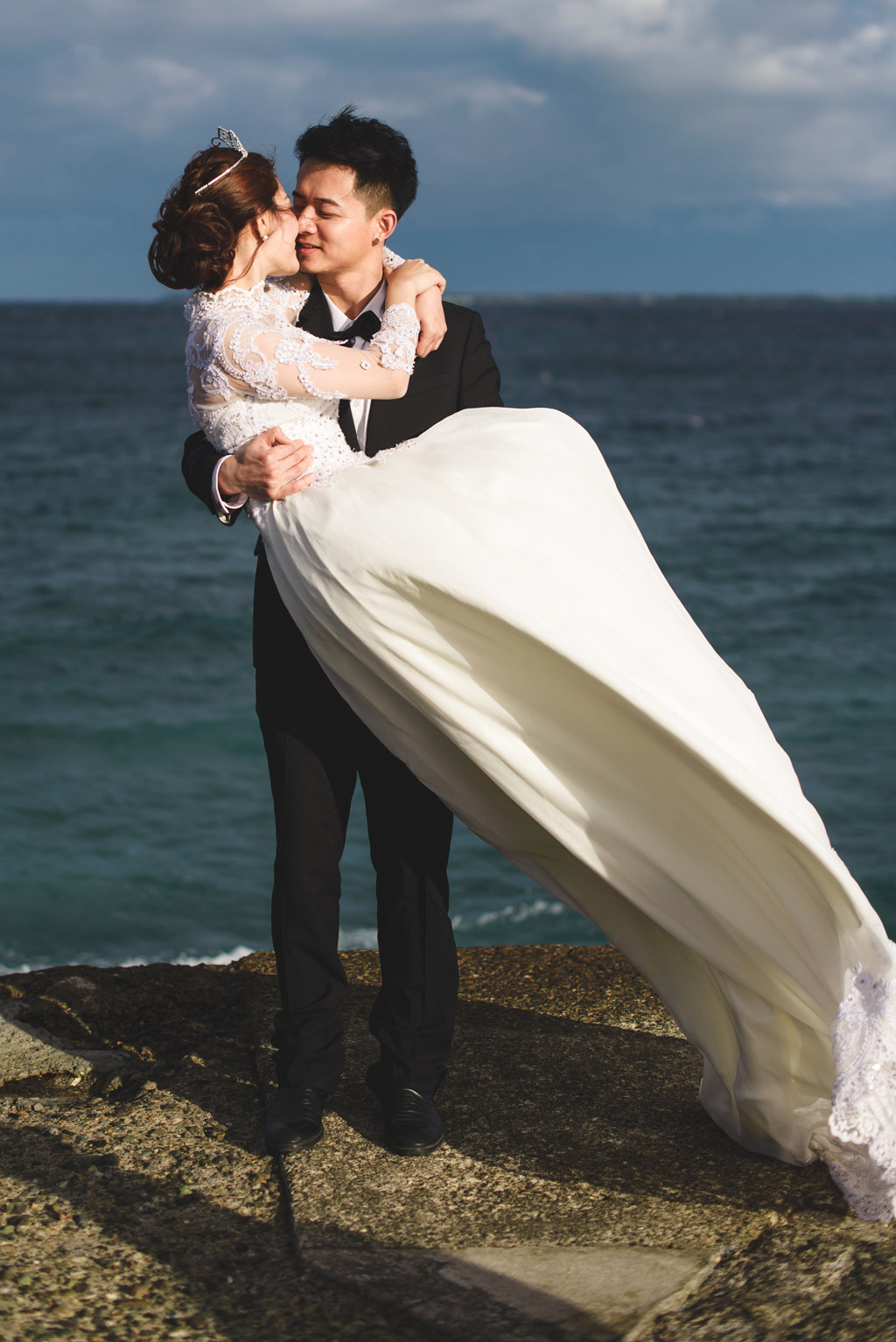 Danny and Shi Bin - Cebu Beach Post Wedding